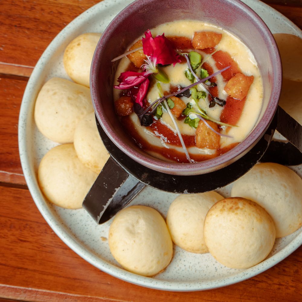 Fondue de quesos colombianos
