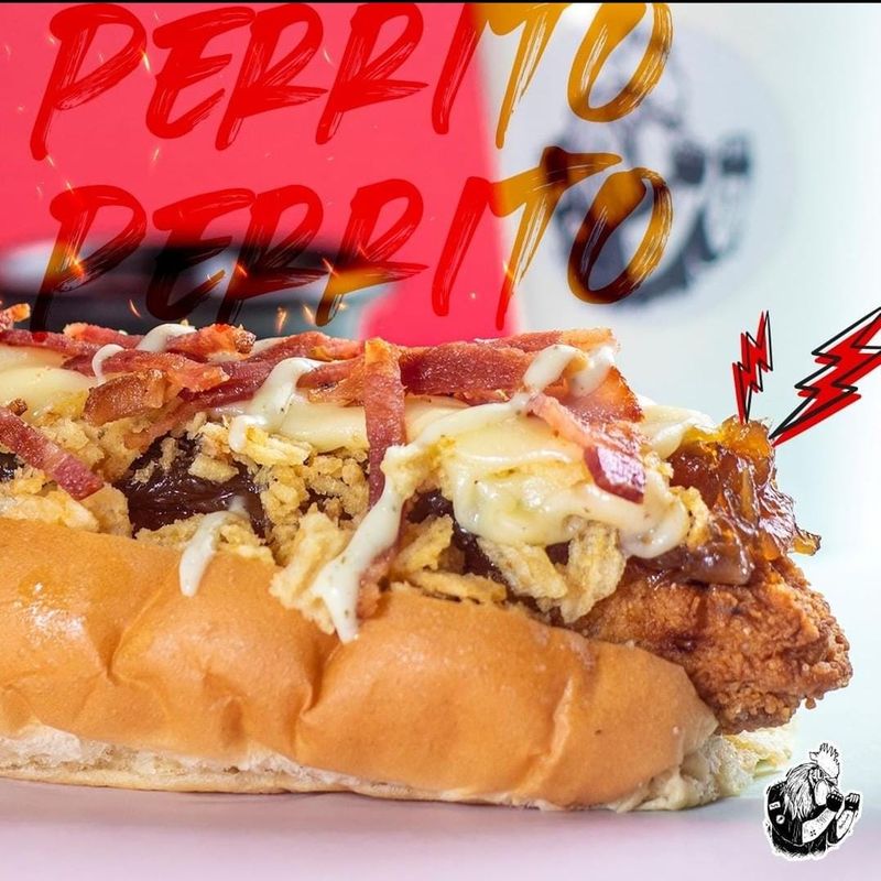Pollo y Punto