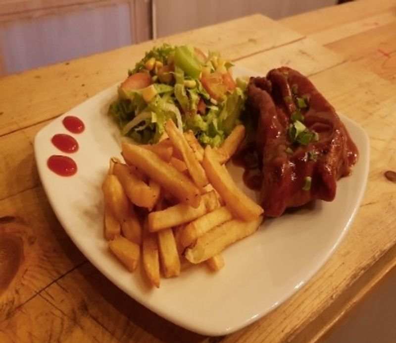 Sazón & Sabor Fer