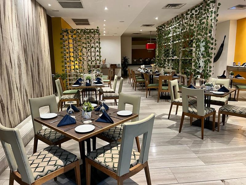 The Garden Grille & Bar By Hilton Garden Inn