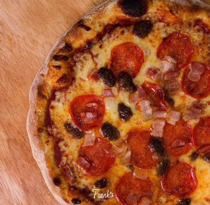 Frankie's Pizza