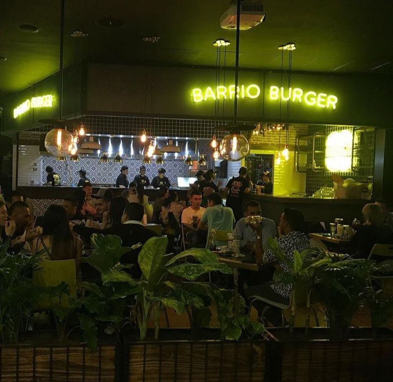 Barrio Burger