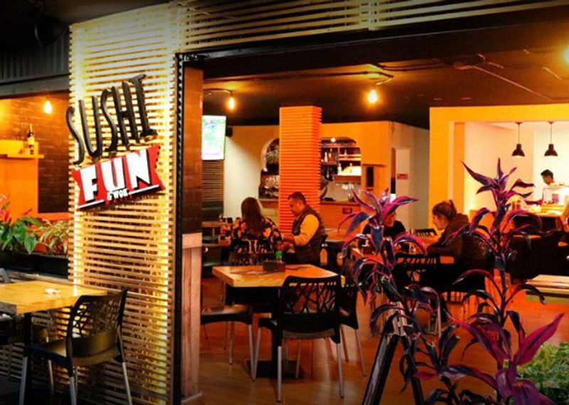 Sushi Fun and Wok 